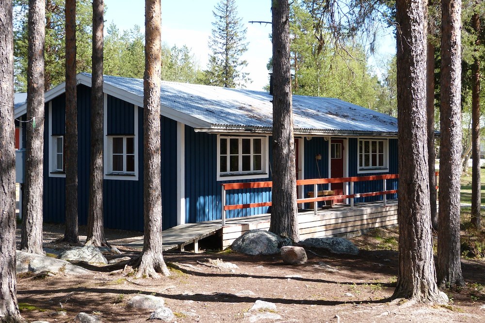 Outside image of cabin 4